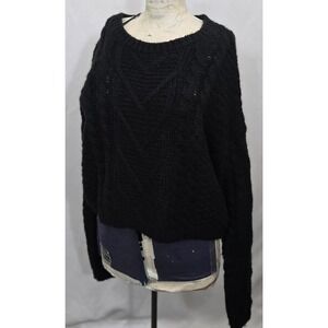 Aster Black Cable Knit Sweater Medium Chunky Fuzzy‎ Cropped Boho Coquette